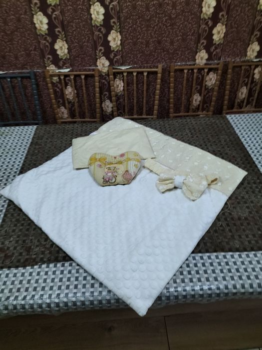 Продам кокон гнездышко для малыша