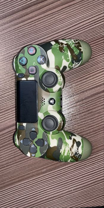 Продам PS4 Fat 800 GB (не прошита)