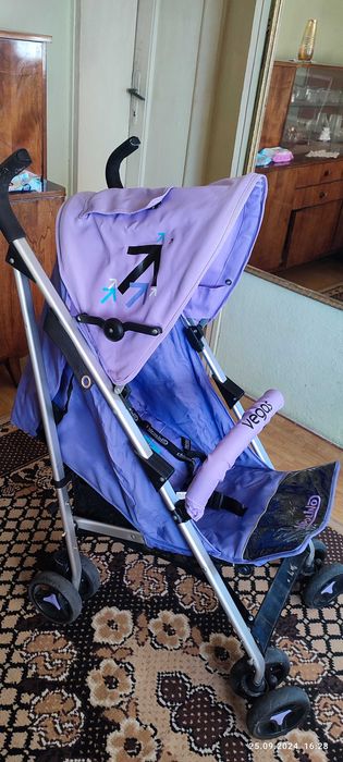 Детска количка, почти неизползвана