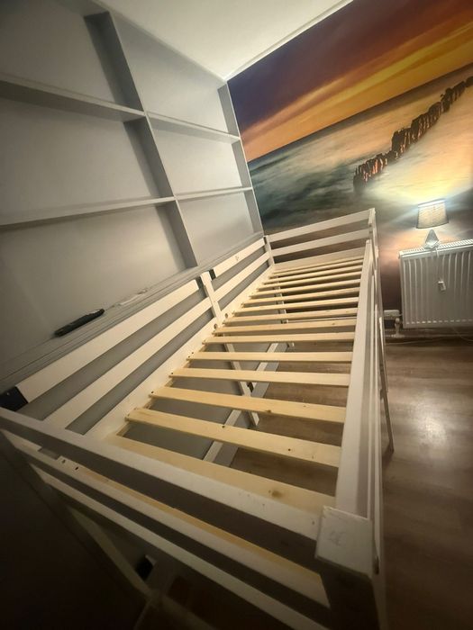 Pat copii supraetajat