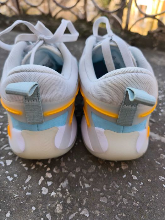 Маратонки Nike Jordan 42 номер