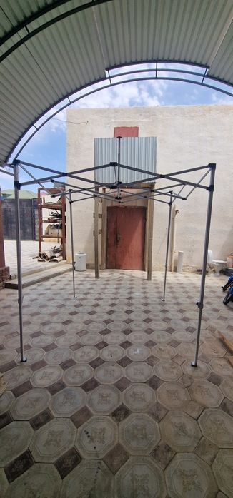 Жиналмалы  палатка  сатылады. Столы  мен  бірге.