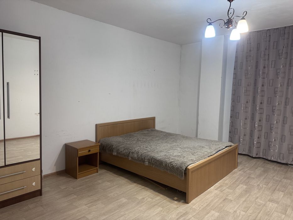 Сдам 2 комнатную квартиру