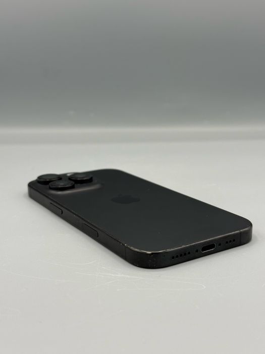 iPhone 16 Pro | 128 GB | Baterie 92% | 440 Cicluri | Negru | Zgariat