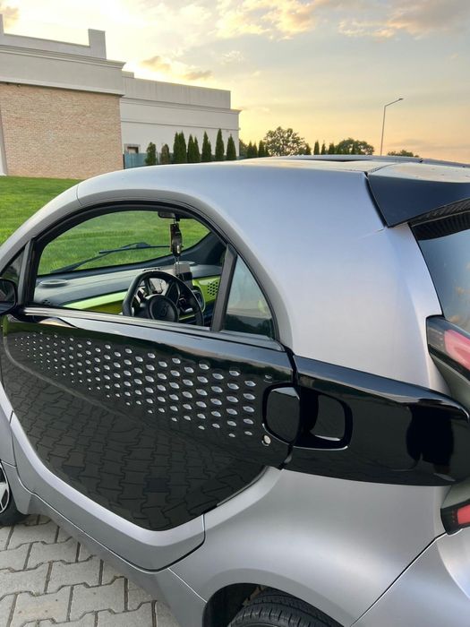 Yoyo Xev / panoramic/ clima/ 9999 euro / variante auto