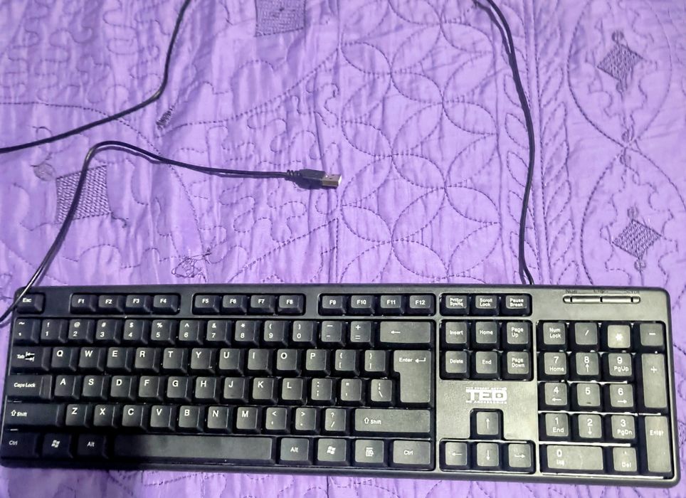 Donez /ofer tastatură laptop