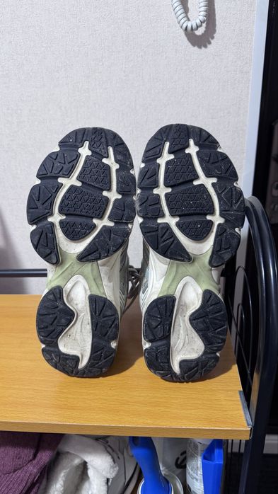 Крассовки в отличном состоянии, 39 размер