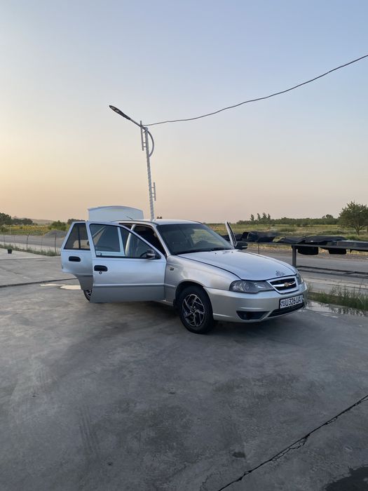 Nexia 2 2012 sotiladi