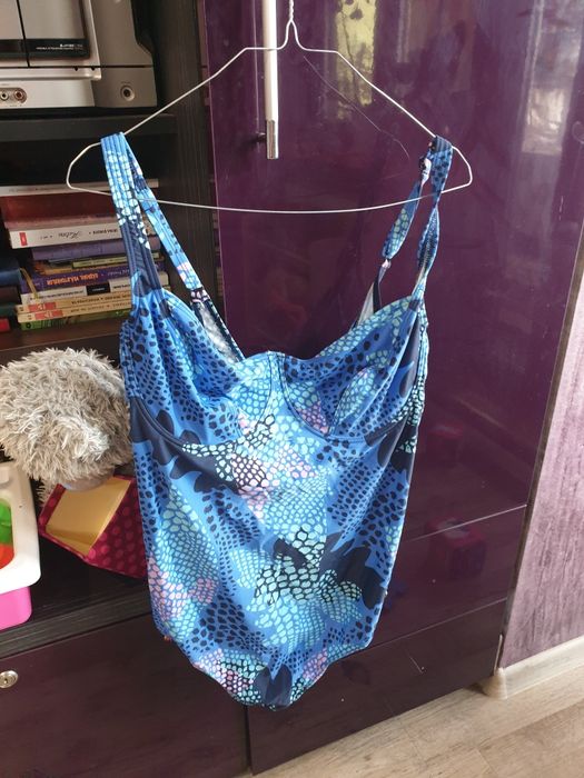 Costum baie marimea 48