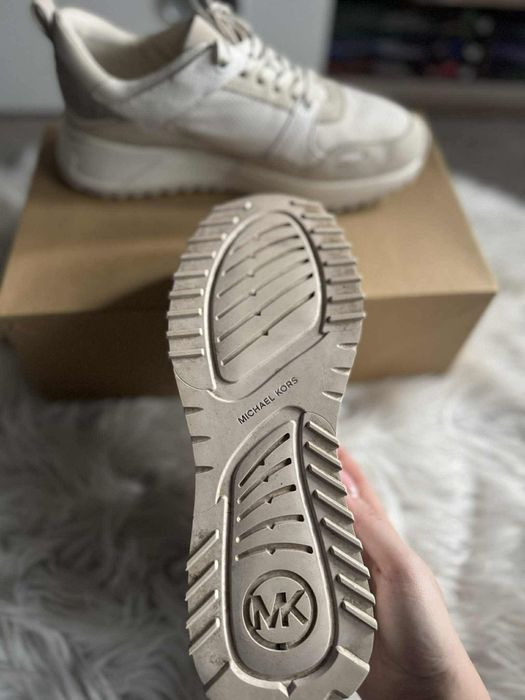 Дамски Маратонки MICHAEL KORS модел THEO