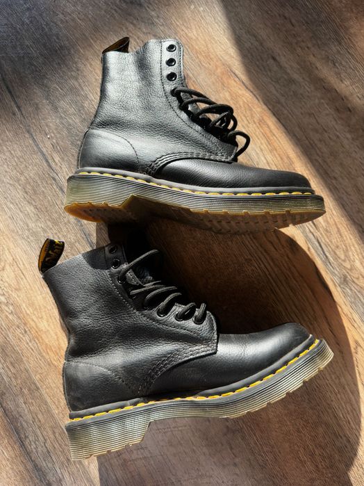 Кубинки Dr. Martens