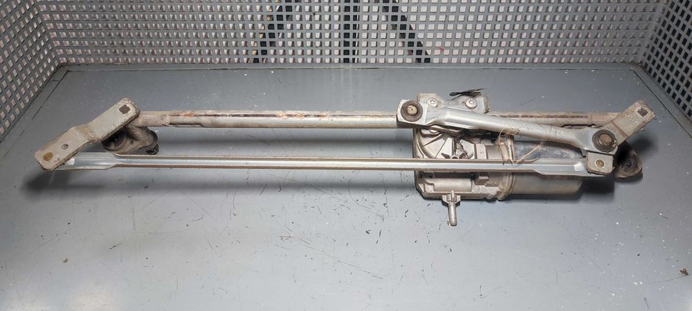 Ansamblu stergator fata cu motoras volkswagen vw tiguan 2.0 an 2010