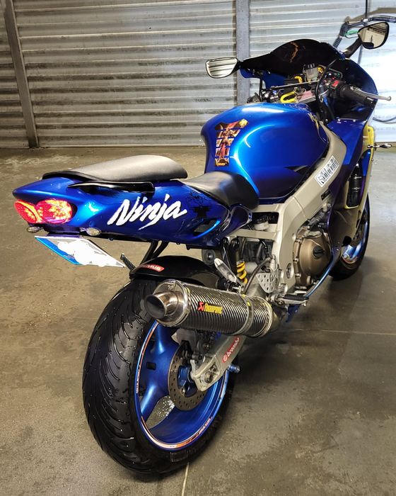 KAWASAKI   Ninja zx9R