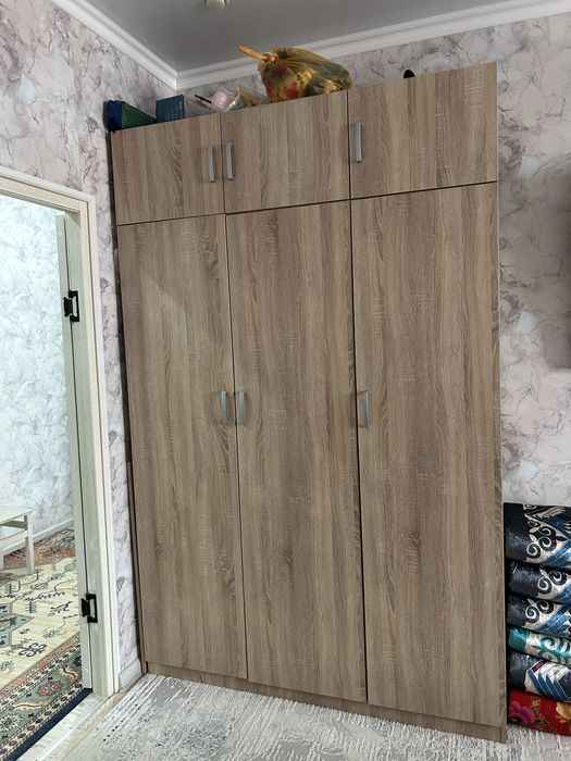 Продается шкаф/шифоньер