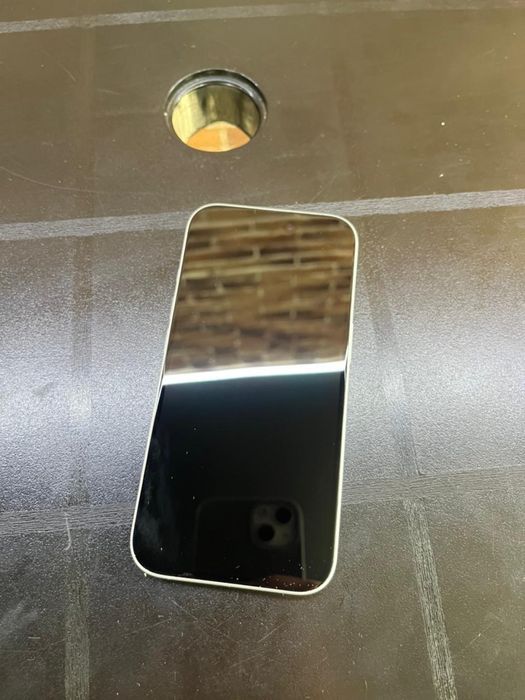 iPhone 16 айфон 16