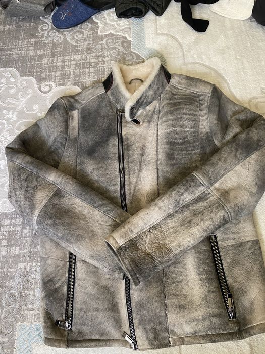 Одежда, куртки, кофты
