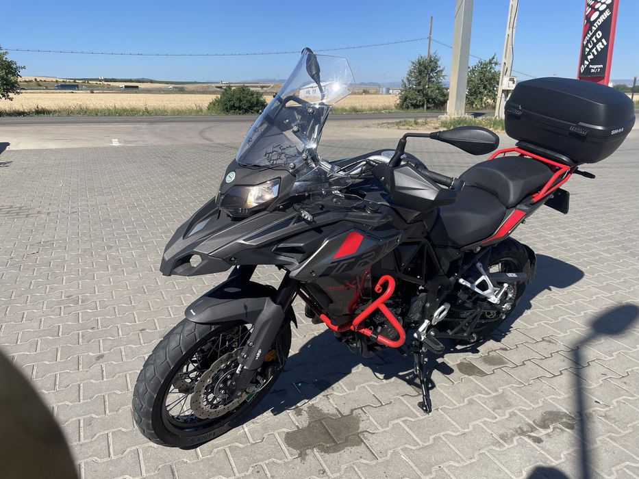 Moto A2 Benelli TRK 502x