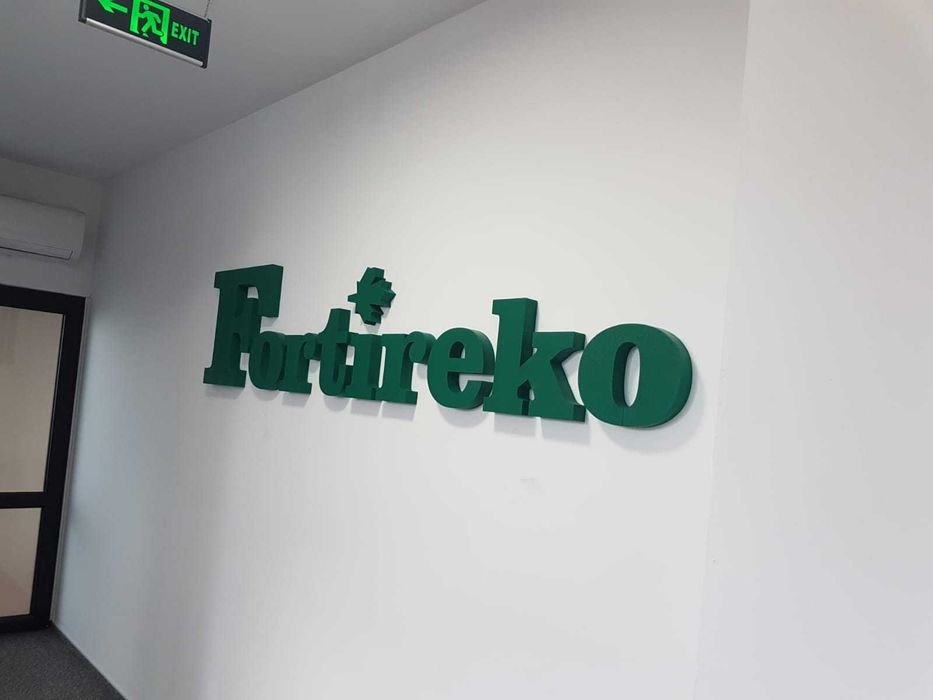 RECLAME din polistiren - cea mai ieftina solutie de publicitate!