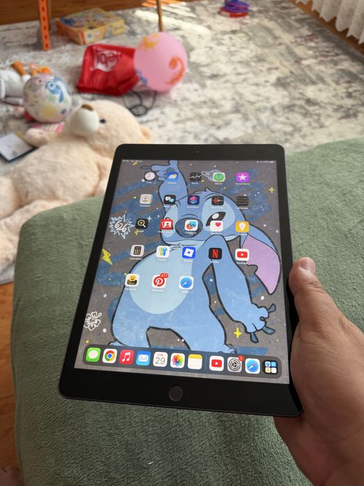 Tableta  Apple iPad Gen7 32gb 2019  gsm + husa Logitech Slim Folio