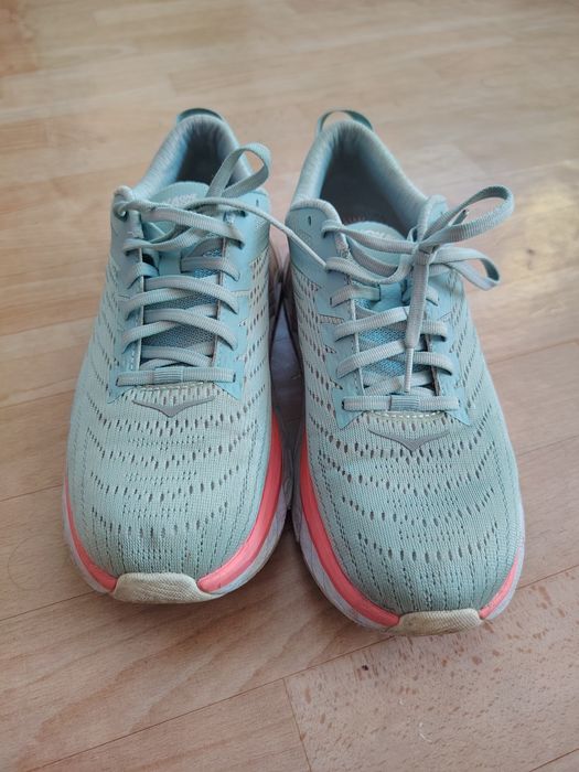 Маратонки Hoka arahi 4