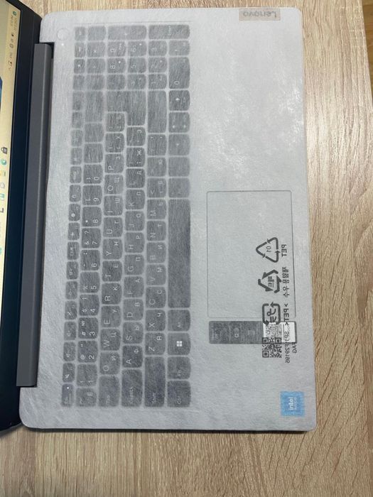 Lenovo Lenovo Lenovo