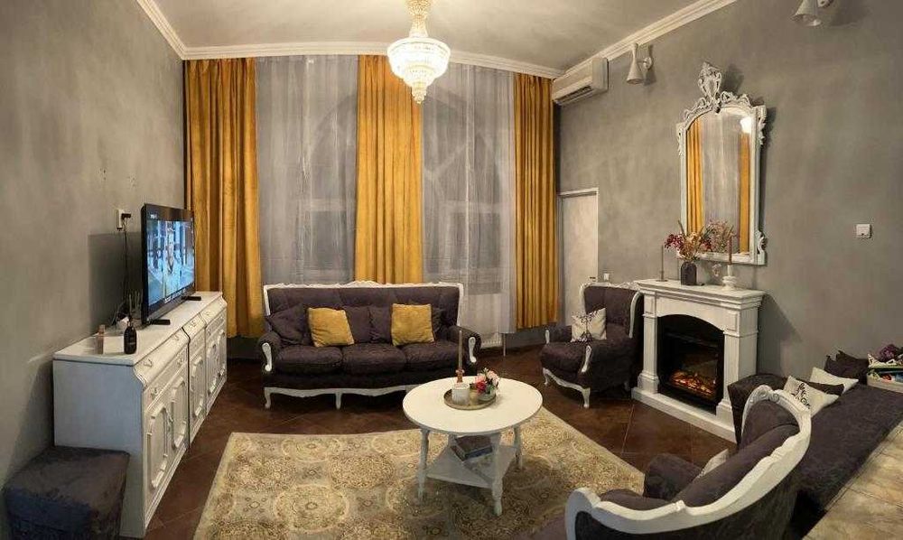 VILA/Casă ultracentral Iași 170 mp,4 camere, Parcare, lângă Mitropolie