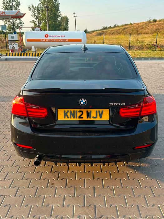 Vand BMW F30 an 2012 Adus recent din Anglia
