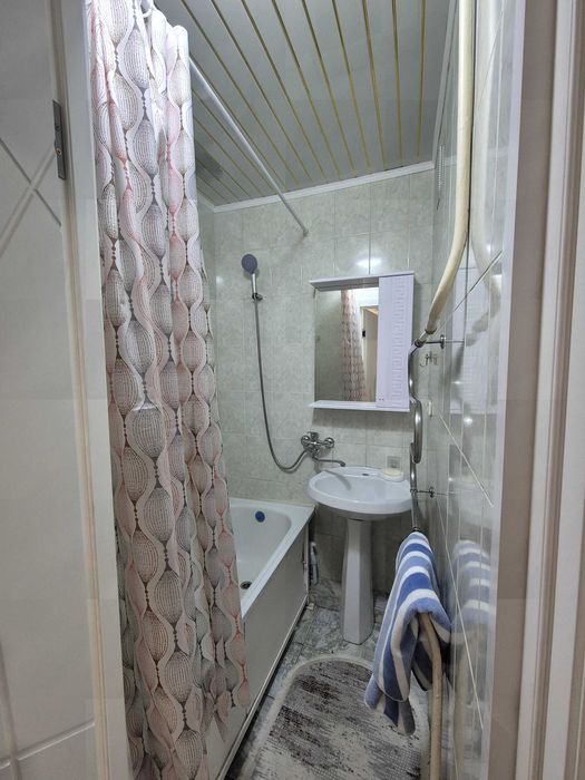 Продам 2 комнатную квартиру