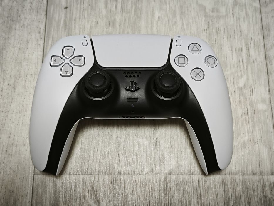 Продам Playstation 5