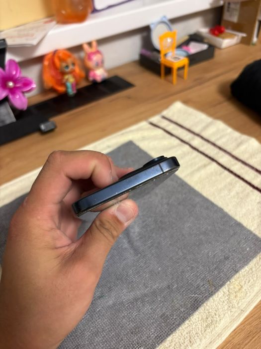 15 pro max 256gb в отличном состояний