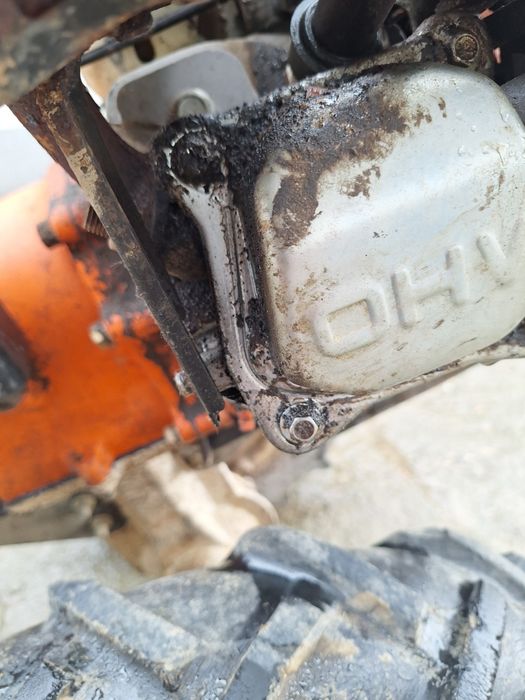 Vând sthil 066 în stare foarte bună