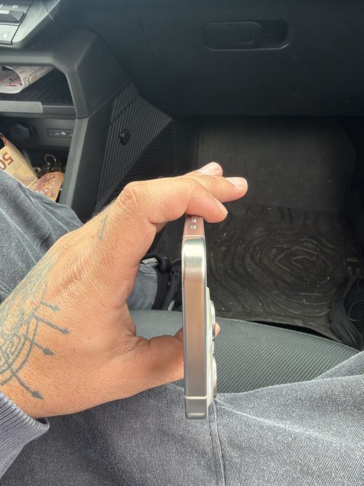 Iphone 15 pro 128GB TOP