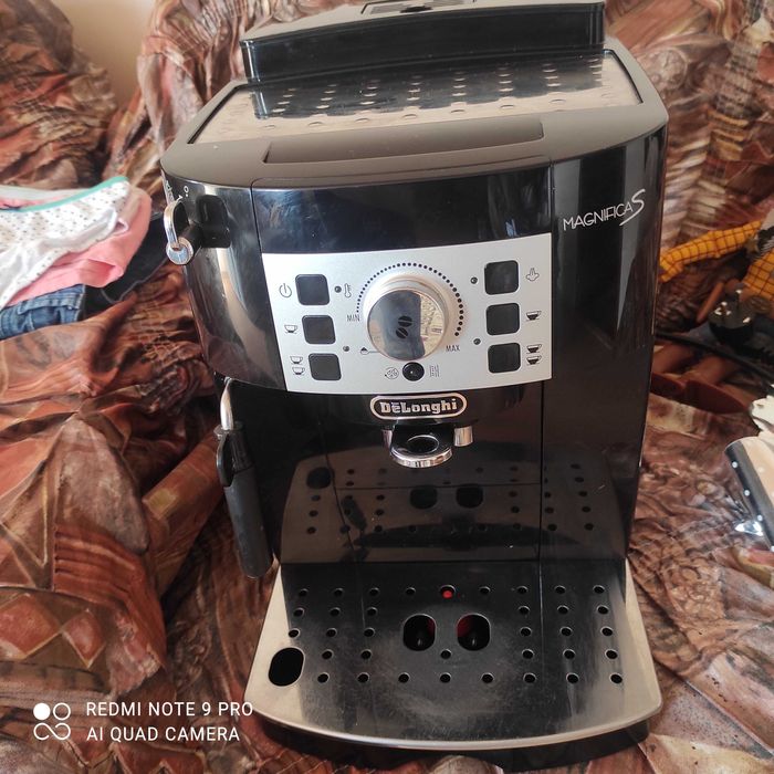 DeLonghi magnificaS
