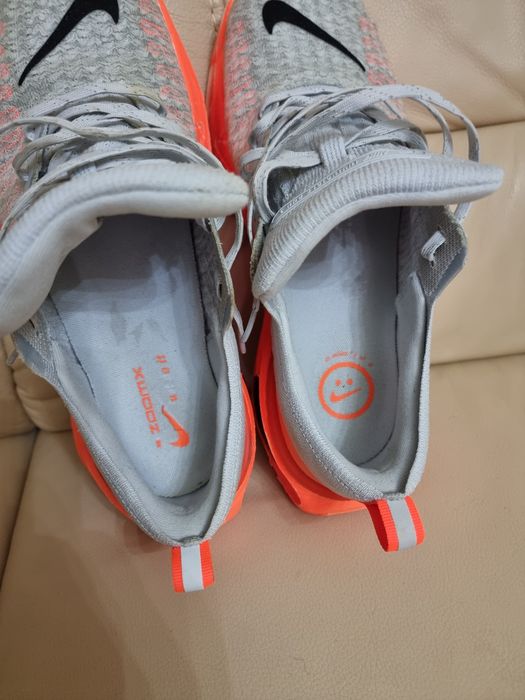 Adidași NIKE  invizibile run3