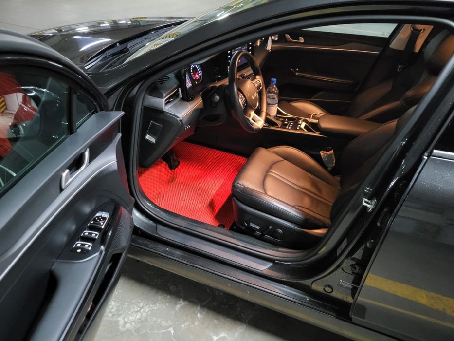 Продам Авто KIA-K5