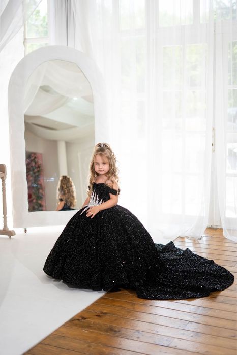 Шикарные платья в аренду