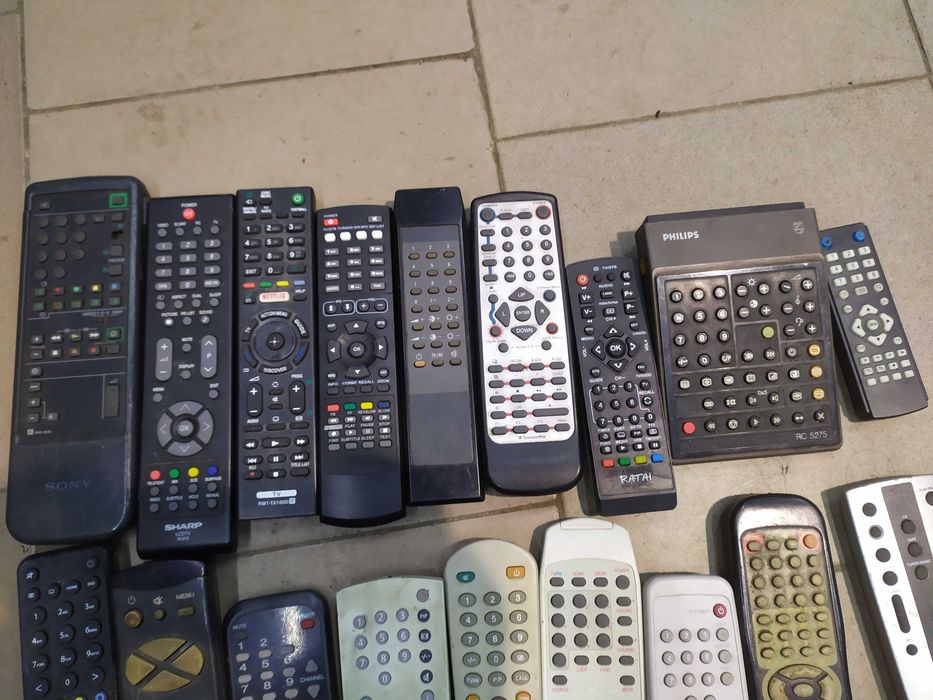 Дистанционни.Различни видове.