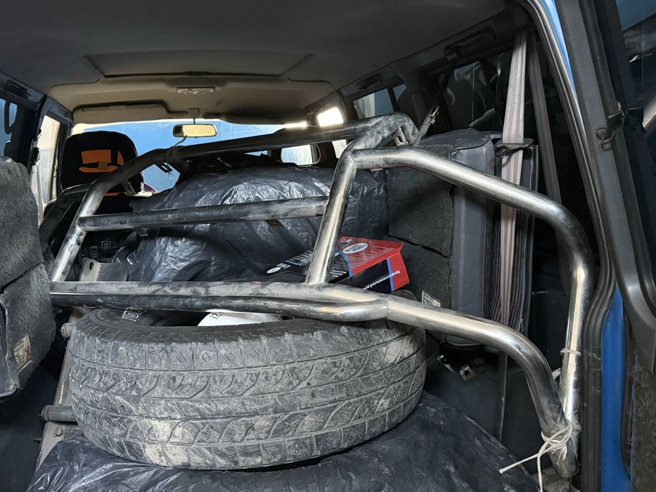 Кенгурятник сатылады.