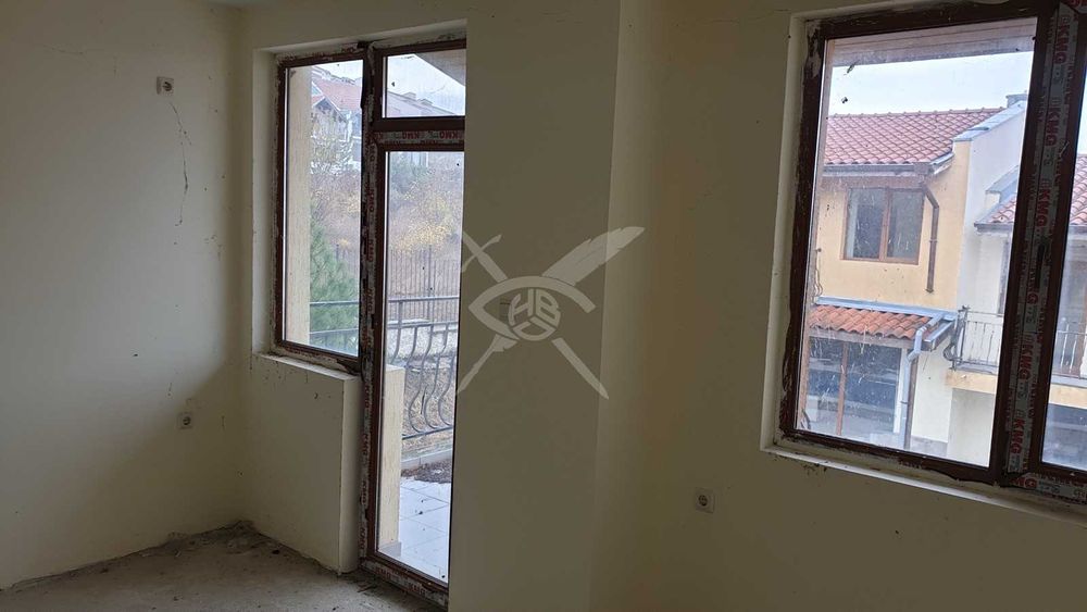 Продава се Къща в с. Кошарица, Област Бургас - 100 кв.м за 2500 €/кв.м - Снимка #3