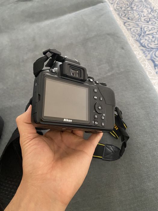 Nikon d3500 срочно продам