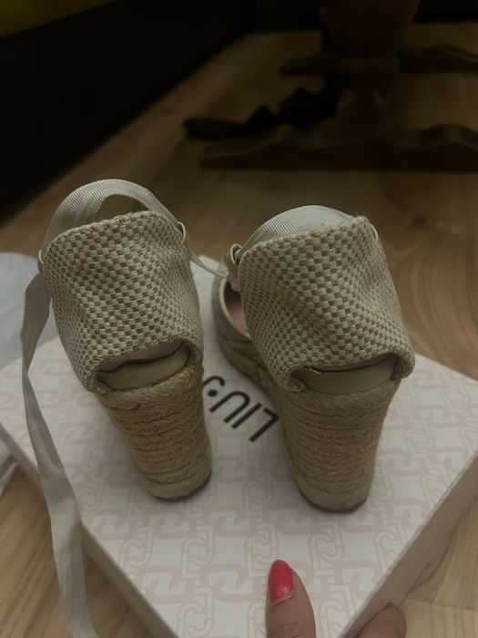 Еспадрили”Liu jo” мараронки Guess