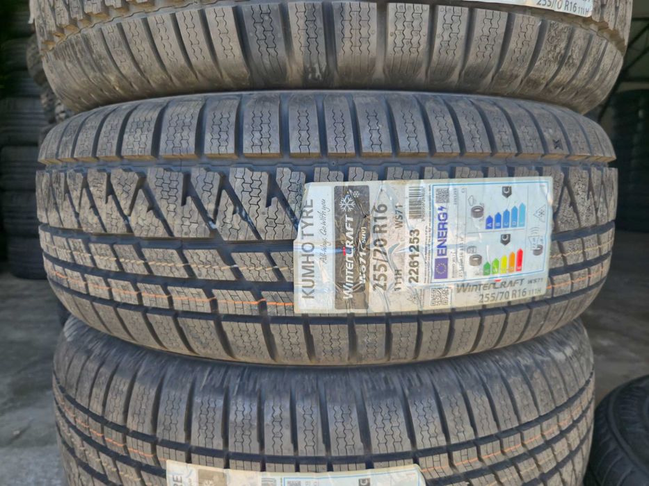 4 Anvelope M+S IARNA - 255/70/16 111H - Kumho WinterCraft WP71 SUV - NOU - DOT 2023 !