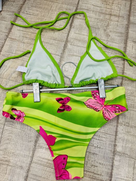 Купальники для девушек