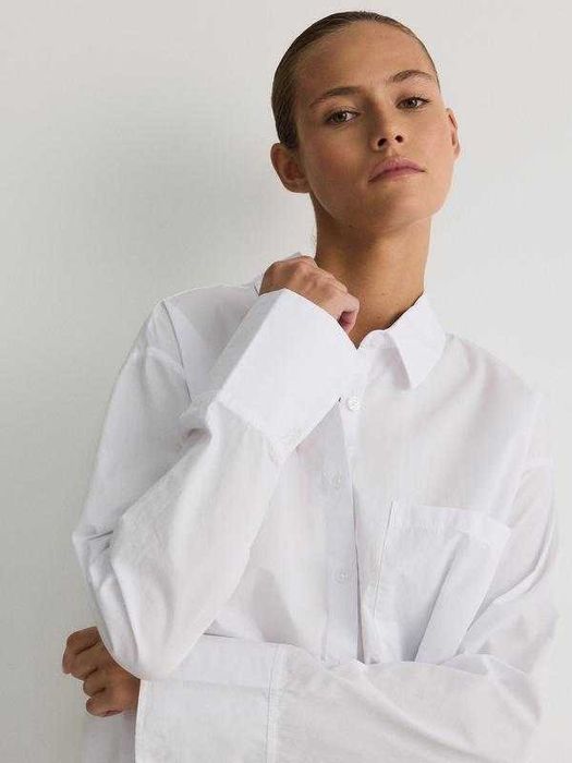 Бяла ризка Reserved