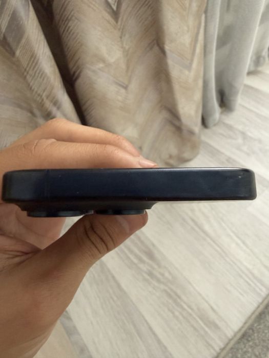 iPhone 15 pro 256гб