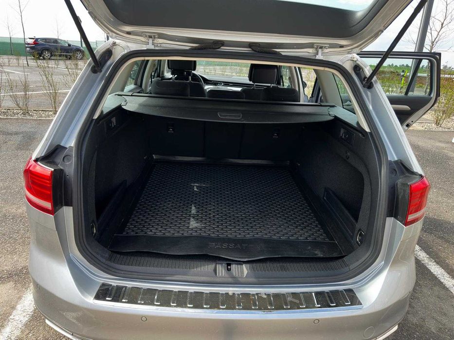 VW Passat B8 2016 / 1.6 TDI  / DSG 7+1 / ErgoComfort