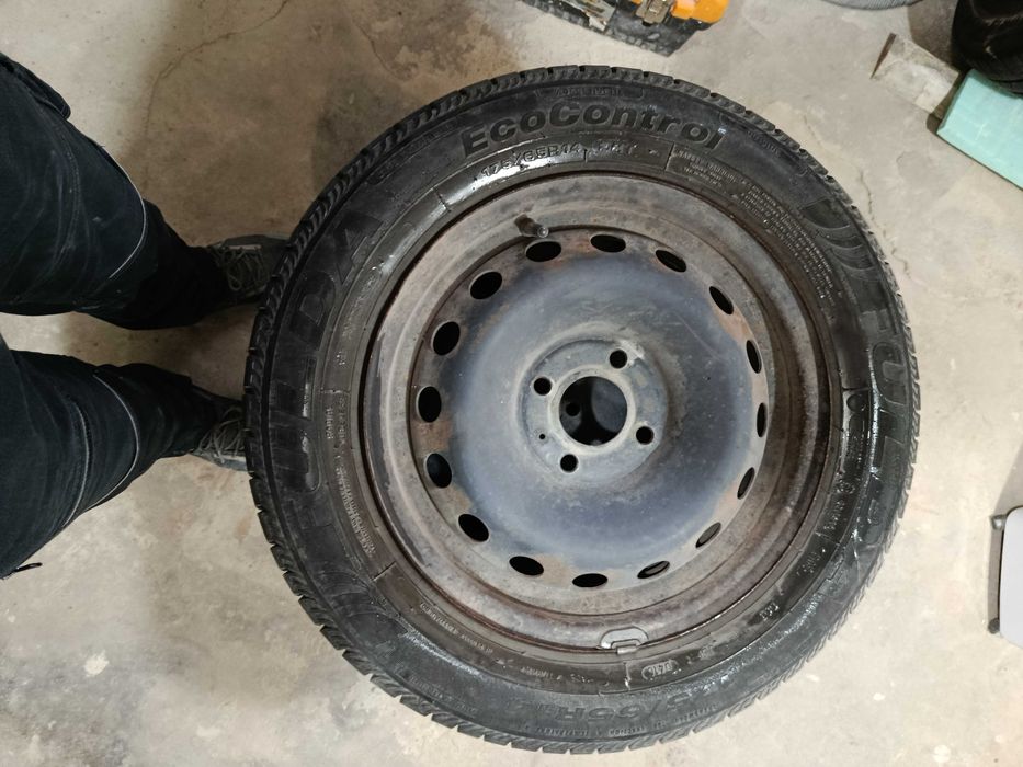 Гуми с джанти за Рено