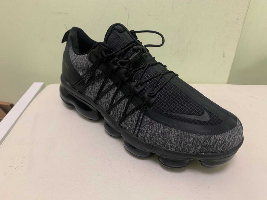 Оригинални нови маратонки Nike Air Vapormax Utility номер 41