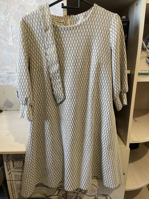 Продаються платья