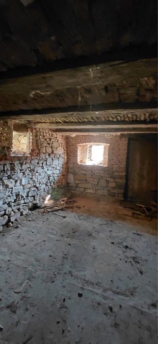 Casa saseasca partial renovata